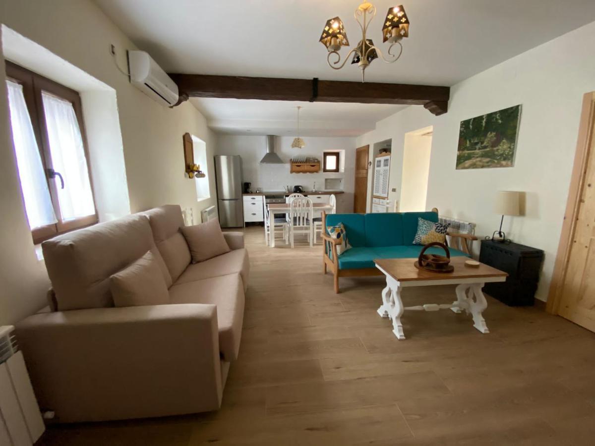 Casa De Vacaciones El Naranjo Piedralaves Extérieur photo